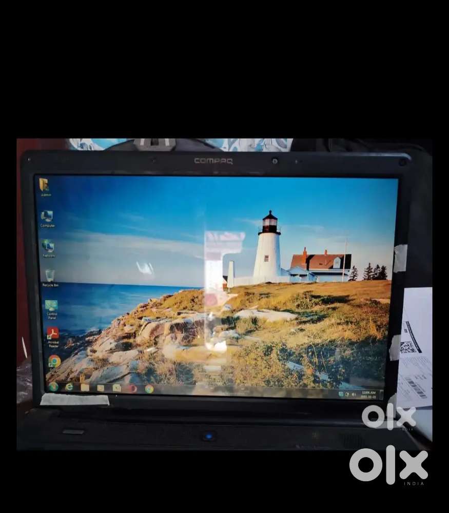 15.5 laptop hp compaq c700 old and average conditions