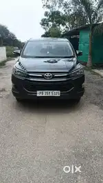 Toyota Innova Crysta 2.4 GX MT 8S, 2016, Diesel
