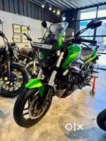 Bajaj Dominor 400