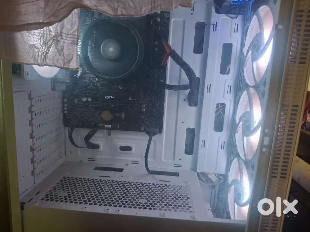 Ryzen Gaming PC - Almost New