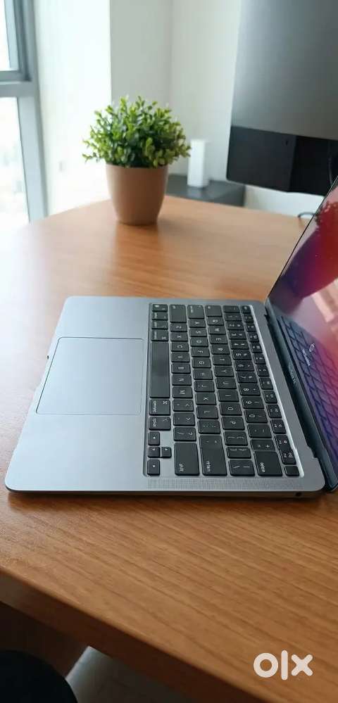 Apple MacBook M1 115GB Macintosh HD