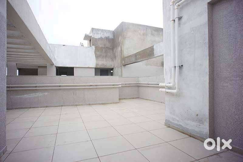 Mirai Apartment for sale in gota