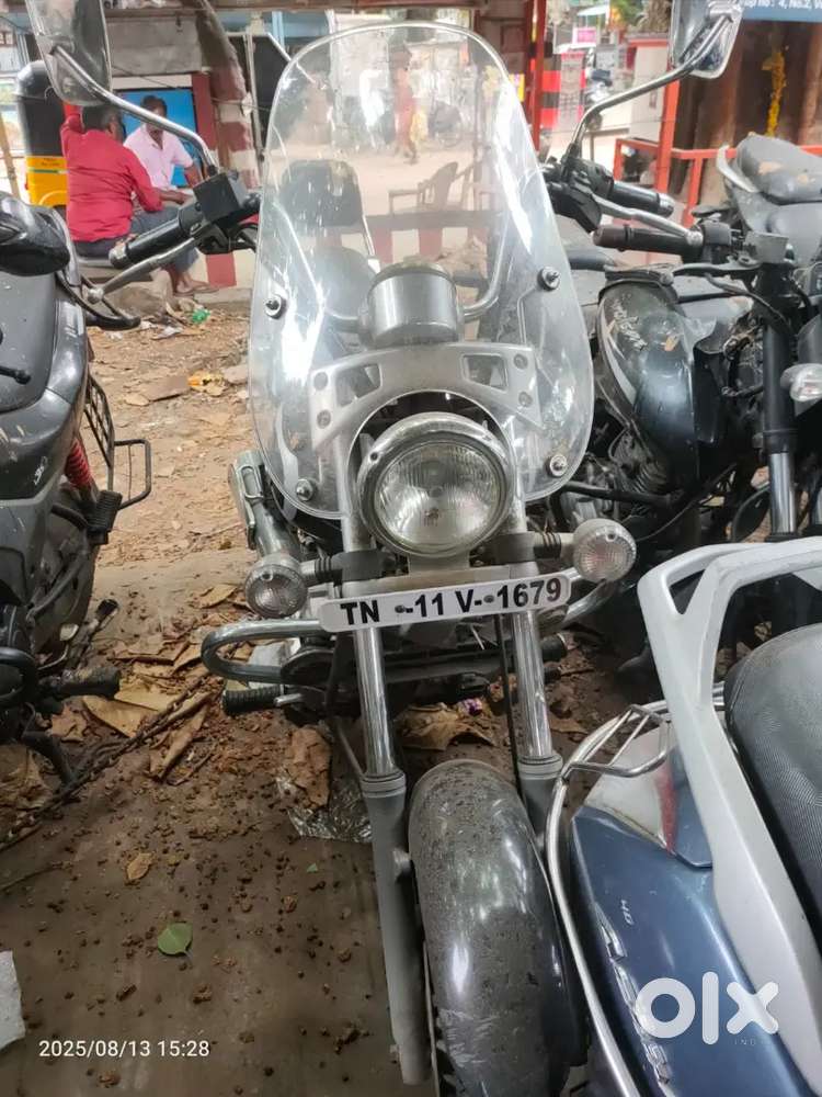 Bajaj Avenger 220cc cruise single owner