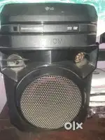 Lg boombox