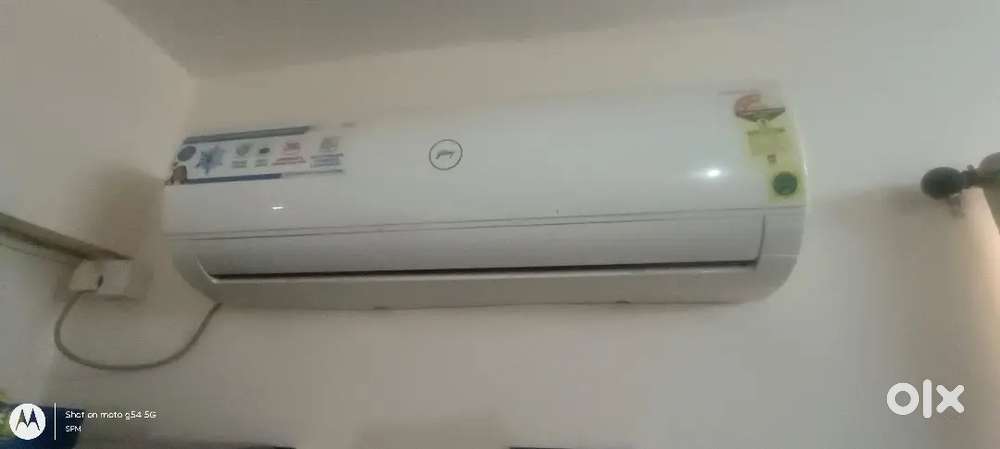 1.5 ton . 1.5 yr old. Very cool Godrej AC