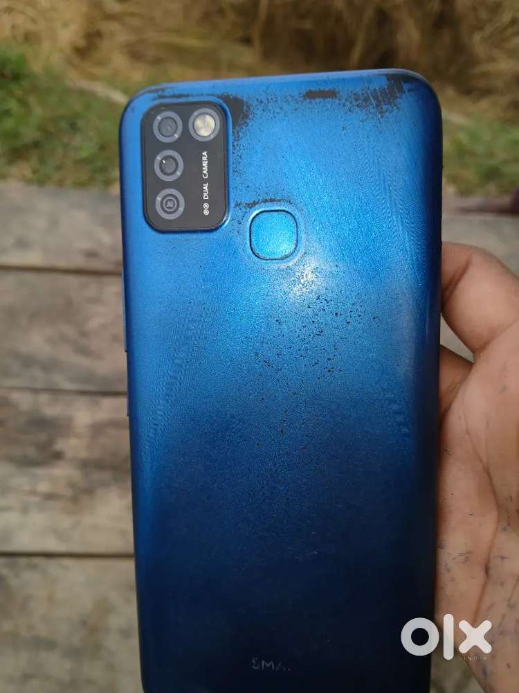 Bhai yevphone 3500 rupees