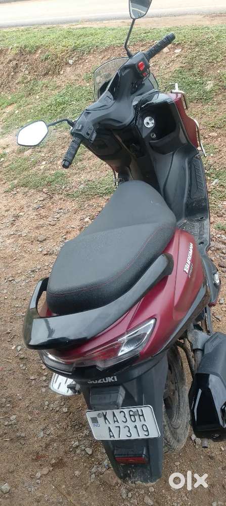 Suzuki burgman 125