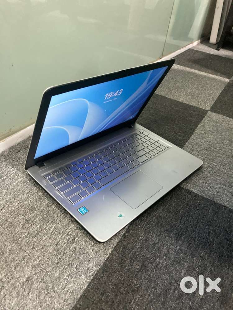 Acer Asus notebook pc / X543M / 4gb /128gb / working condition