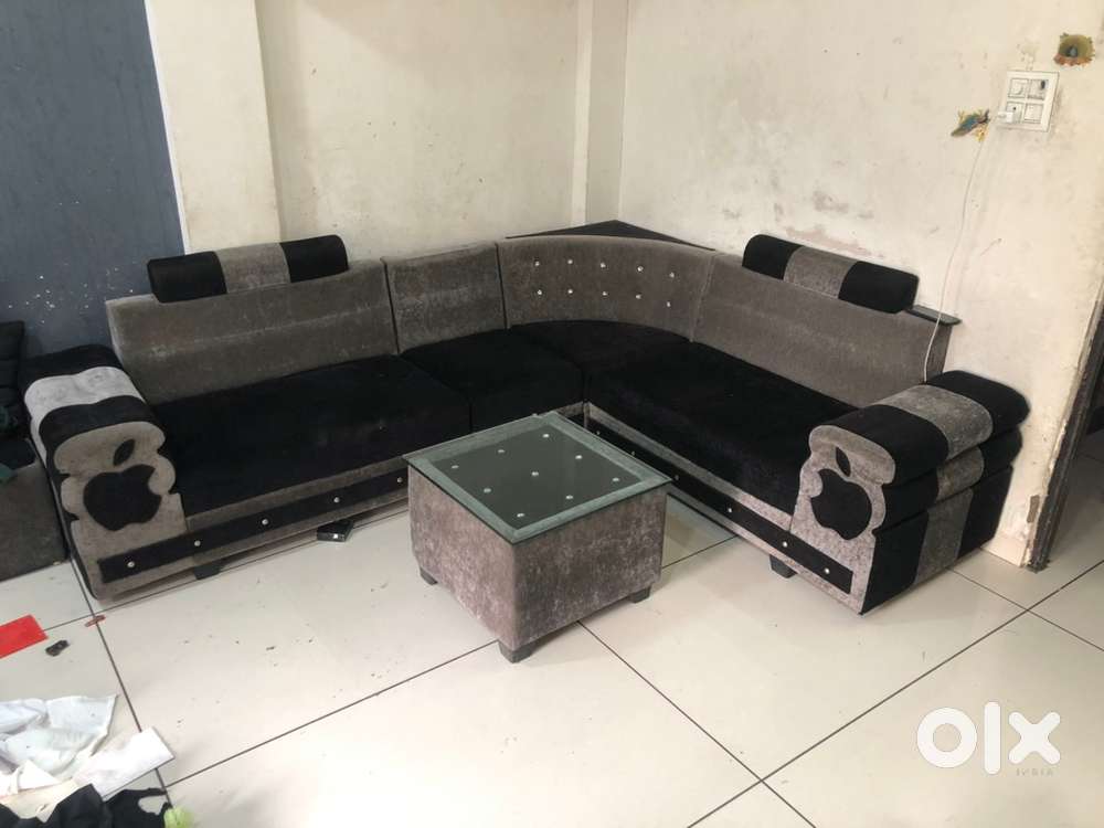 Sofa Model 2023