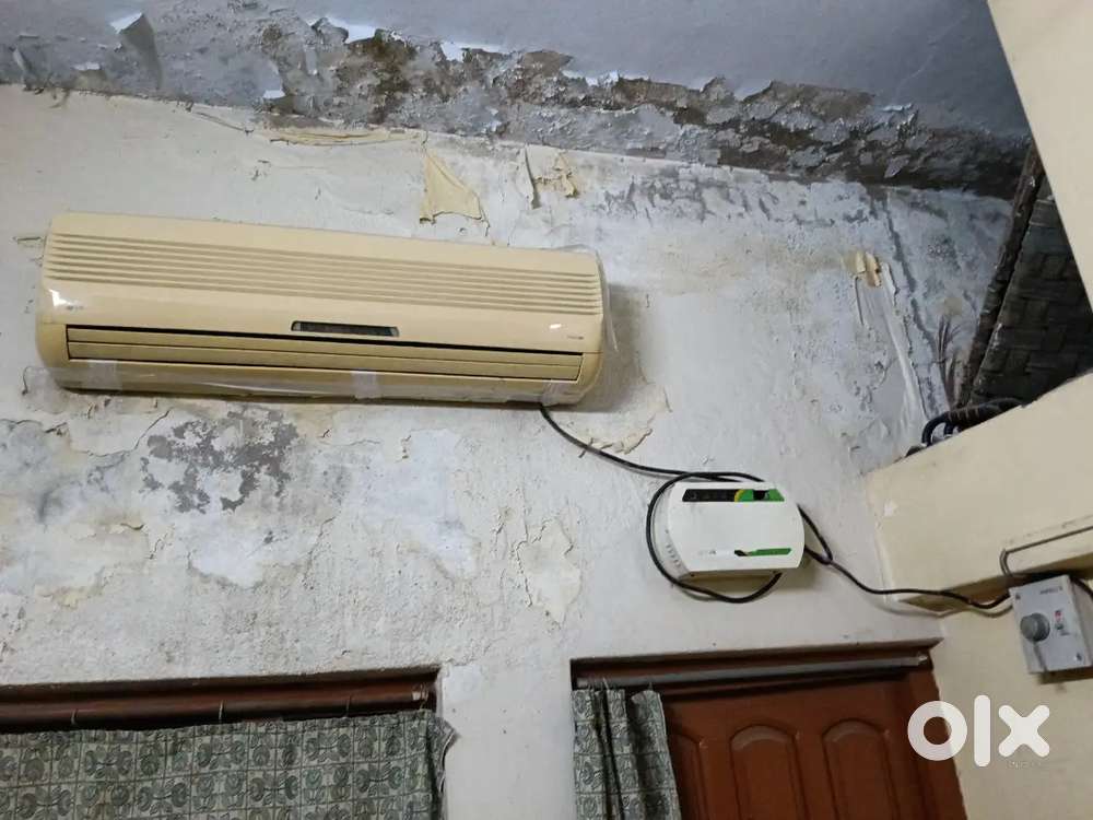 2 ton LG AC with stabilizer