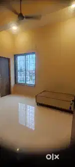 न्यू लक्सरी फर्नीश्ड सिंगल रूम अटैच बाथरूम, बालकनी -बेड, अलमीरा, आरो