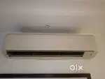 DAIKIN INVERTER 1.5TON