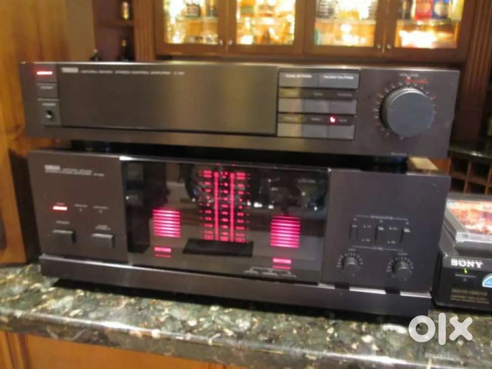 Yamaha C-60 Preamplifier