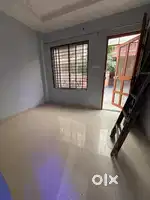 1BHK Semi-Furnished Flat for Rent – Prime Location