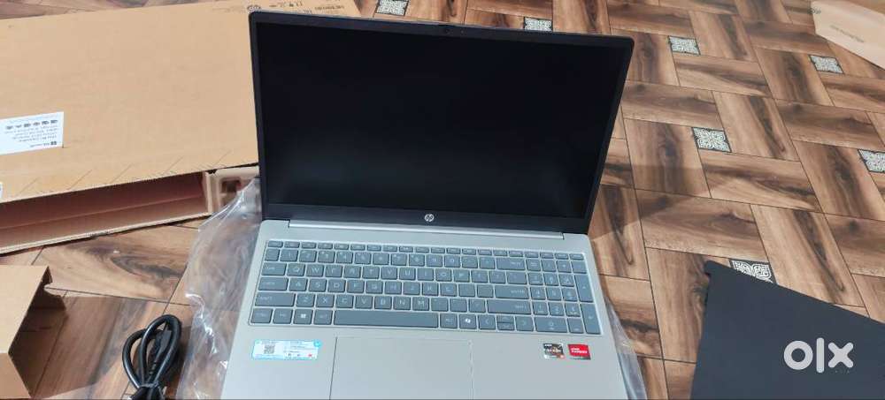 New hp laptop i5 13 janration