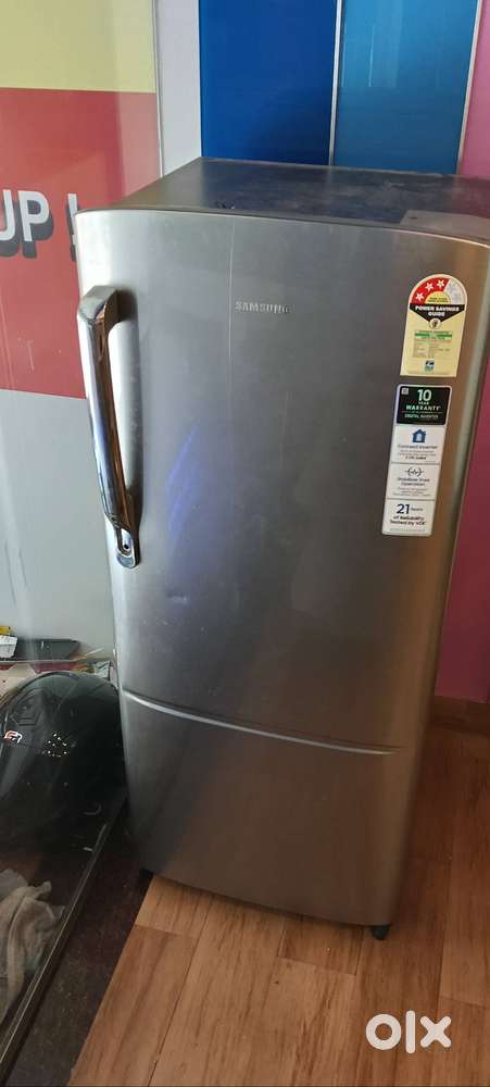 URGENT SALE OF TRANSPARENT CHILLER  AND HOME FRIDGE