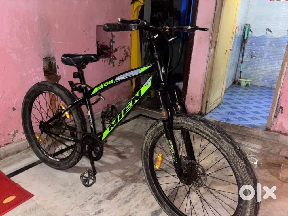 Avon mien cycle, 6-7 month old