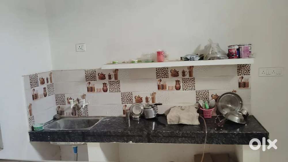 P.G available for Girl student and working women