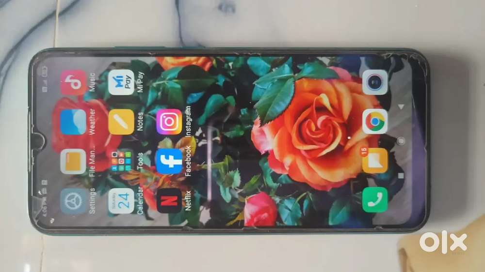 Humko new phone lena hai