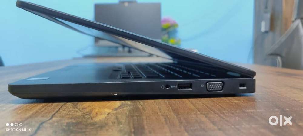 DELL LATITUDE 5490 MODEL