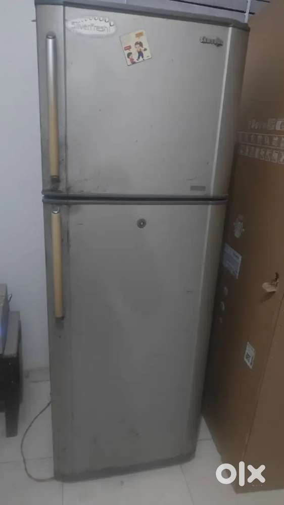 Samsung 300 litre fridge