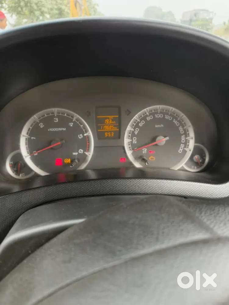 Maruti Suzuki Swift 2012 Diesel 120000 Km Driven
Mo no-