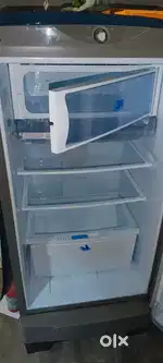 180 lrt fridge only 6 month old brend new condition properly working