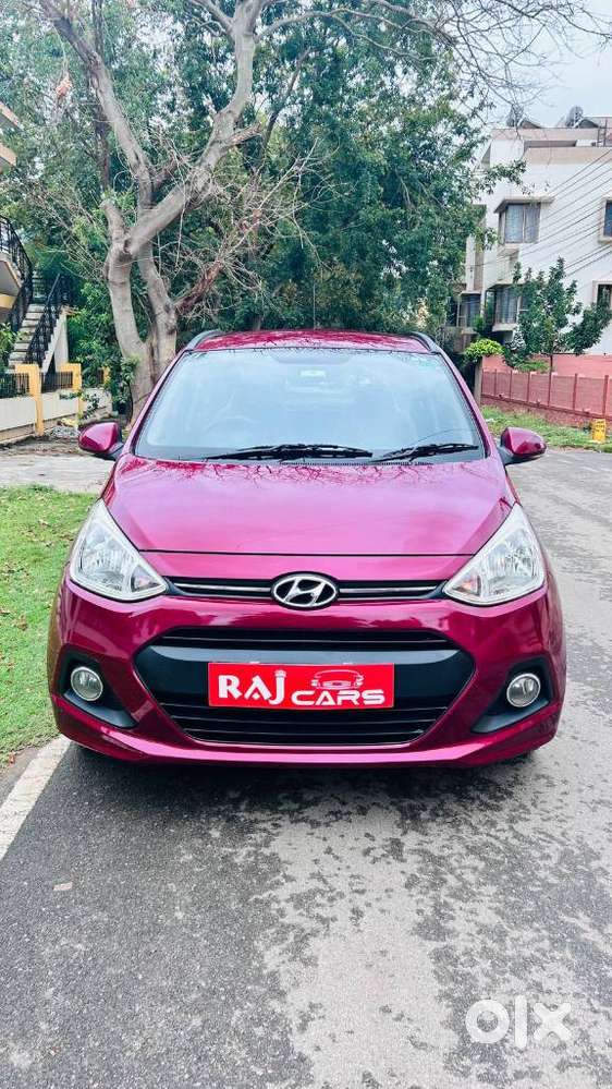 Hyundai Grand i10 Sportz 1.2 Kappa VTVT, 2015, Petrol