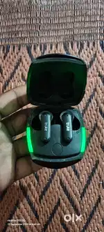 Truke earbuds