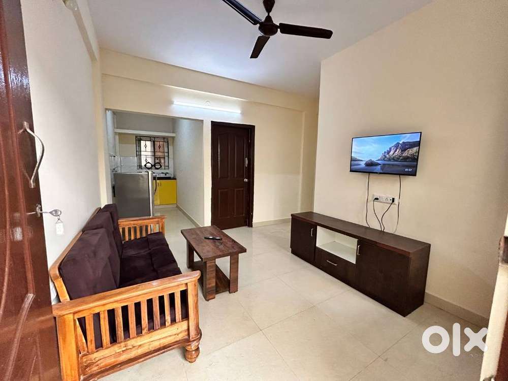 1BHK Furnished Flat Rent Laxminarayana Lyt, Munnekollal, Marathahalli