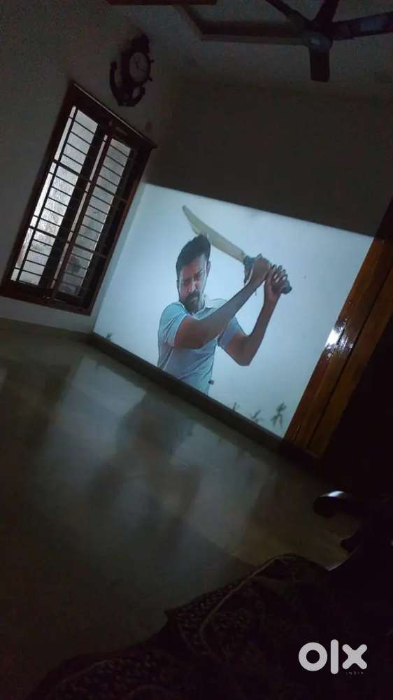 Projector LED  DR. Q new condition