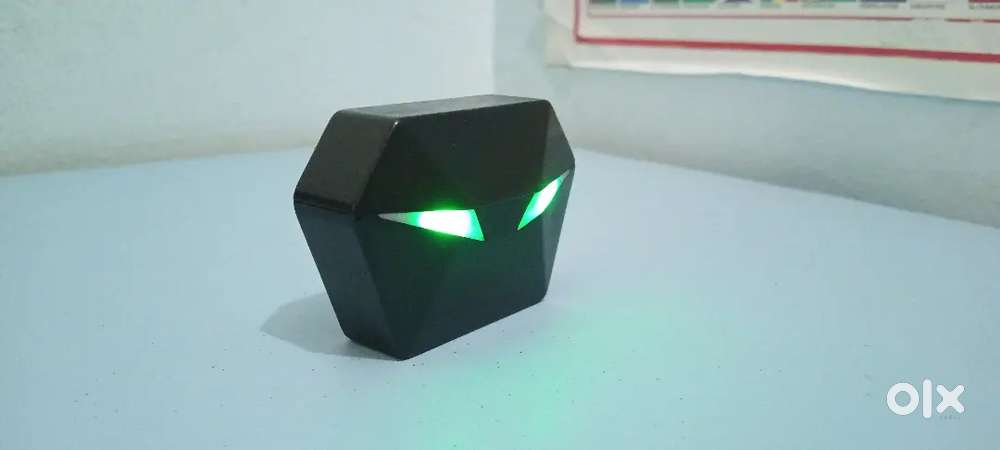 ESPORTS Wireless Earpods in black colour