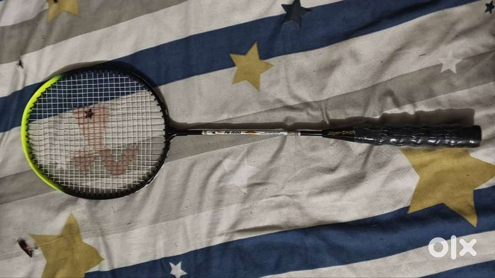 Badminton rackets