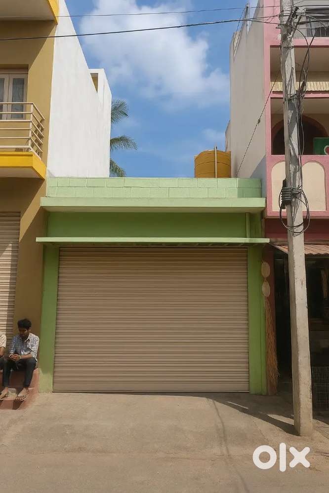 Commercial shop for rent