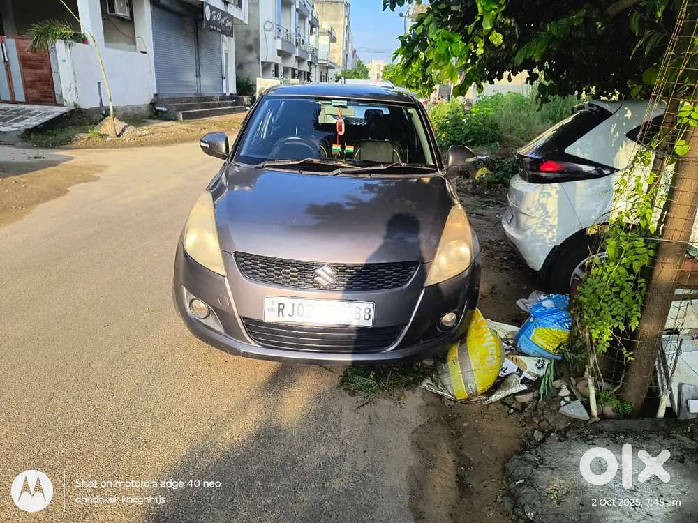 Maruti Suzuki Swift 2013 Diesel 88200 Km Driven