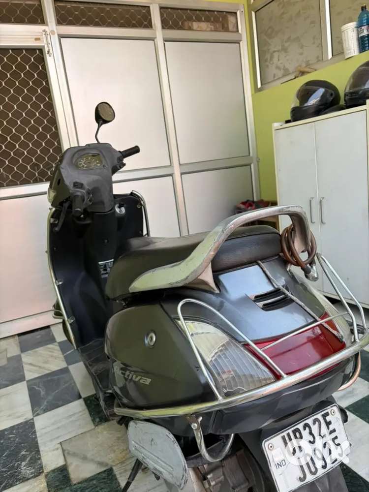 Honda Activa 2012 Model – Good Condition, Smooth Engine