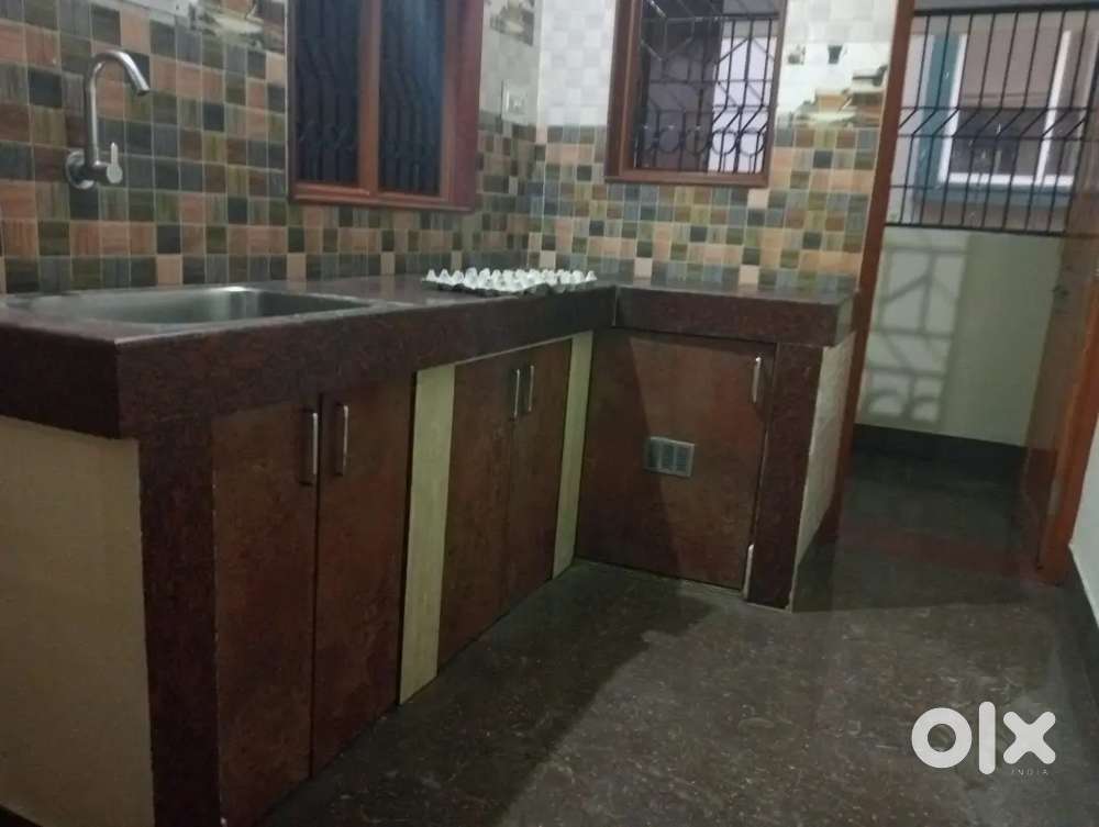 2BHK HOUSE RENT DAMANA CHANDRASEKHAR