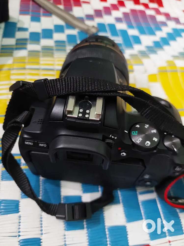 Cannon 200 d mark 2