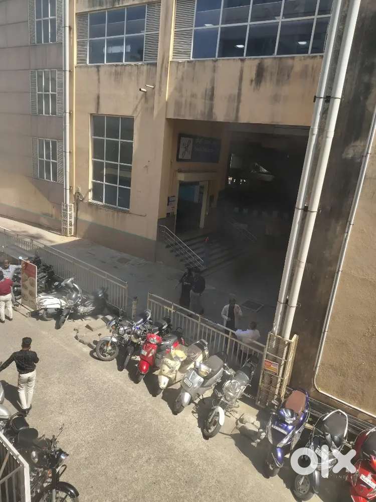 10000+ vacancy available