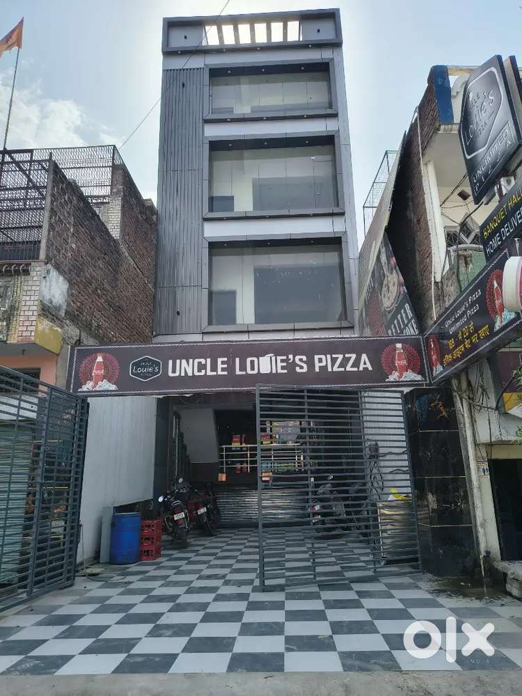 On road prime location  naka chungi