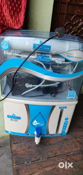 New condition Complete R.O purifier bhut km use hua hai Fix price