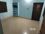 1RK available for rent.