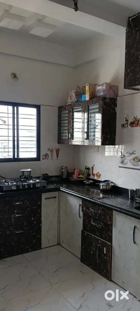 To bhk ke ka flat for rent in mankapur pur Zingabai takli ner by
