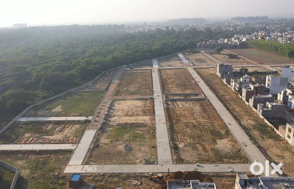 सुरक्षित भविष्य की नींव यहीं SKYGREENS - Plots at Derabassi