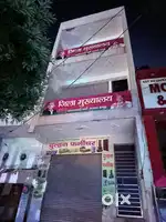 Commercial building for rent 3 floors in hapur on road