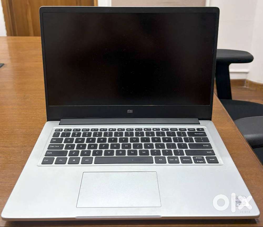 Selling MI Laptop