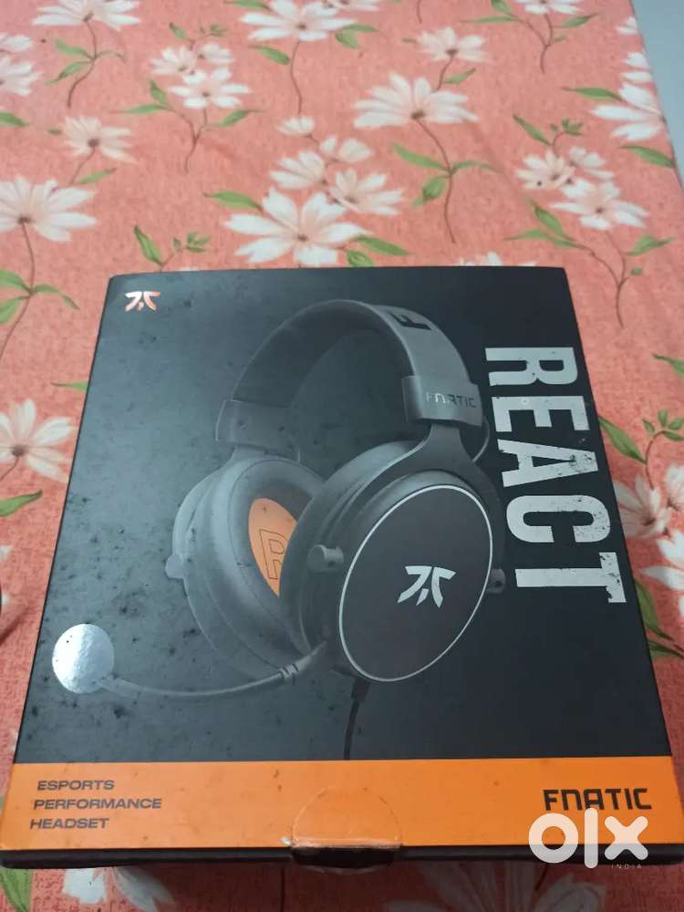 Fnatic React Wired Over The Ear Headset with Mic (Black)