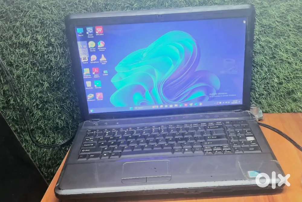 Laptop duel core 6 gb Ram 500 gb hdd