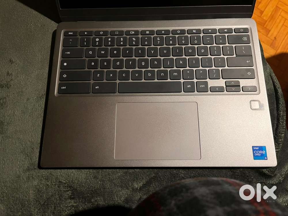 Dell latitude 5430 I5 Chromebook use like new