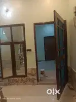 Owner House 1st floor pe owner h ground flor rent ke liye available h